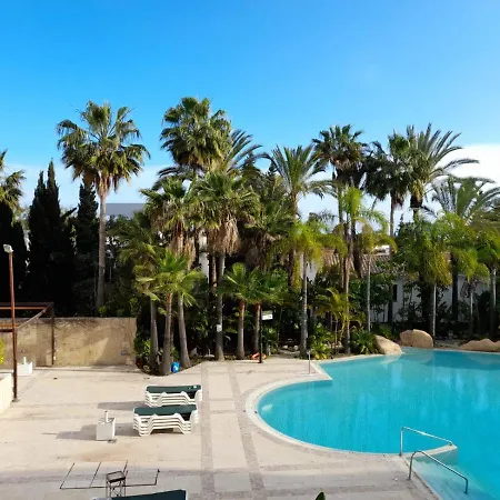 Apartment Guadalpin Residences
