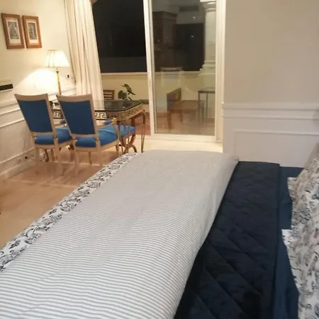 Apartment Guadalpin Residences