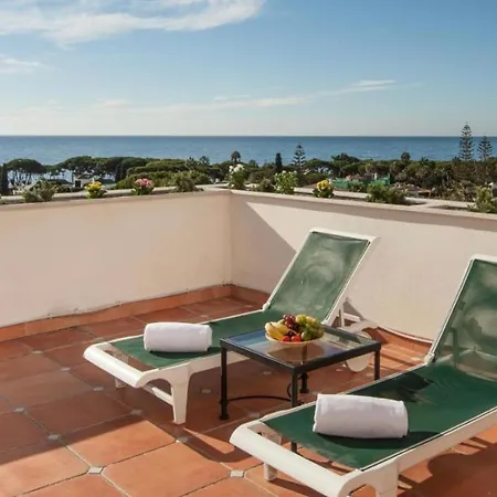 Guadalpin Residences
